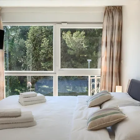 Alte Muhle With Pool And Jacuzzi In Novigrad Новиград