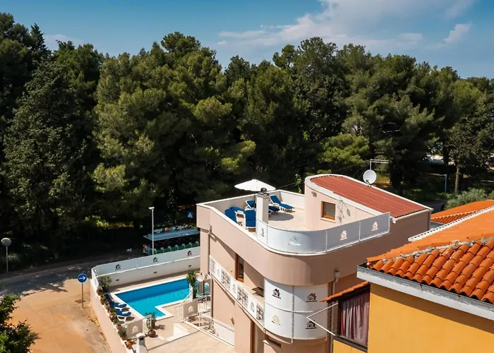 Alte Muhle With Pool And Jacuzzi In Novigrad Villa Novigrad Istria