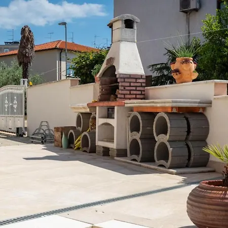 Alte Muhle With Pool And Jacuzzi In Novigrad Villa Novigrad Istria