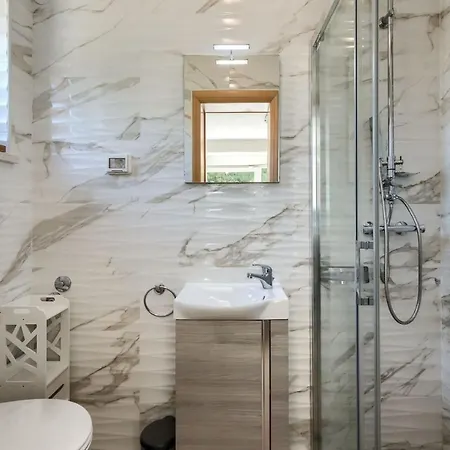 别墅 Alte Muhle With Pool And Jacuzzi In Novigrad